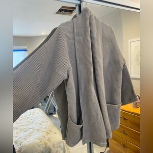 Ursa Minor light grey waffle jacket size M